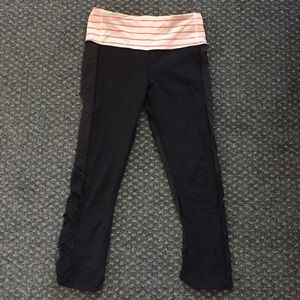 Black lululemon pants!